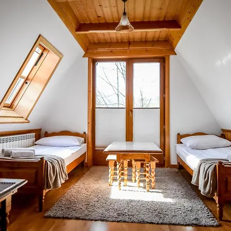 ベッド・アンド・ブレックファスト U Krola コシチェリスコ