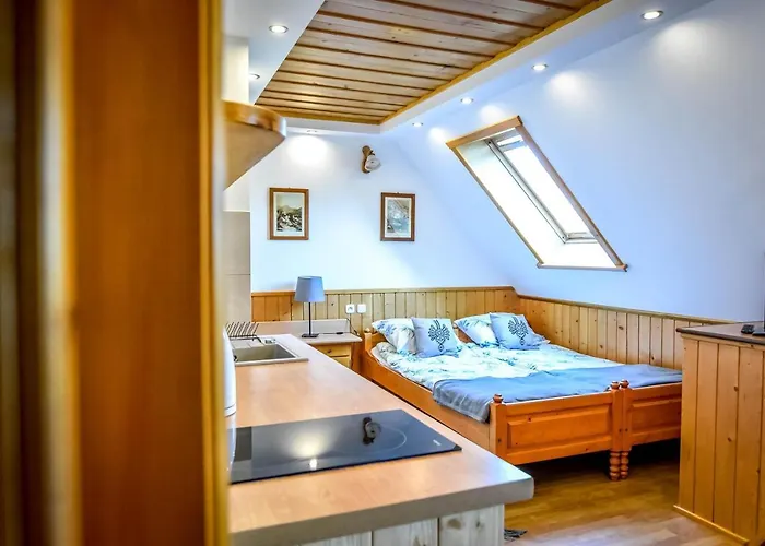 U Krola فندق مبيت وإفطار كوشتيليسكا