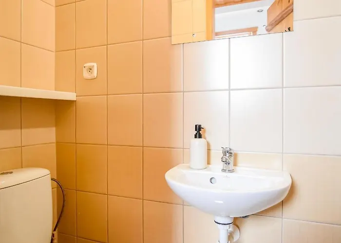 U Krola فندق مبيت وإفطار كوشتيليسكا