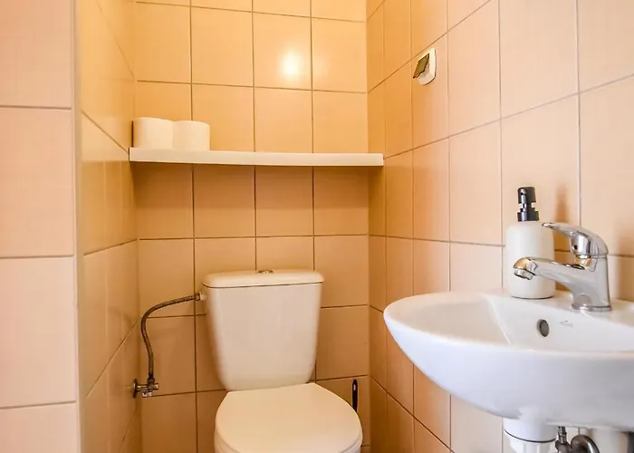 U Króla Nocleg ze śniadaniem 3*